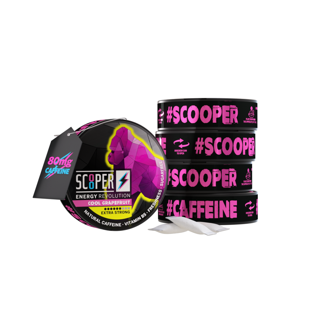 5 Dosen SCOOPER Energy Cool Grapefruit mit einzelnen Energy Pouches und dem Vermerk 80mg Koffein.