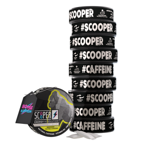 SCOOPER Energy 10 Dosen Iced Cola mit Energy Pouches und 80mg Koffein Anhänger.