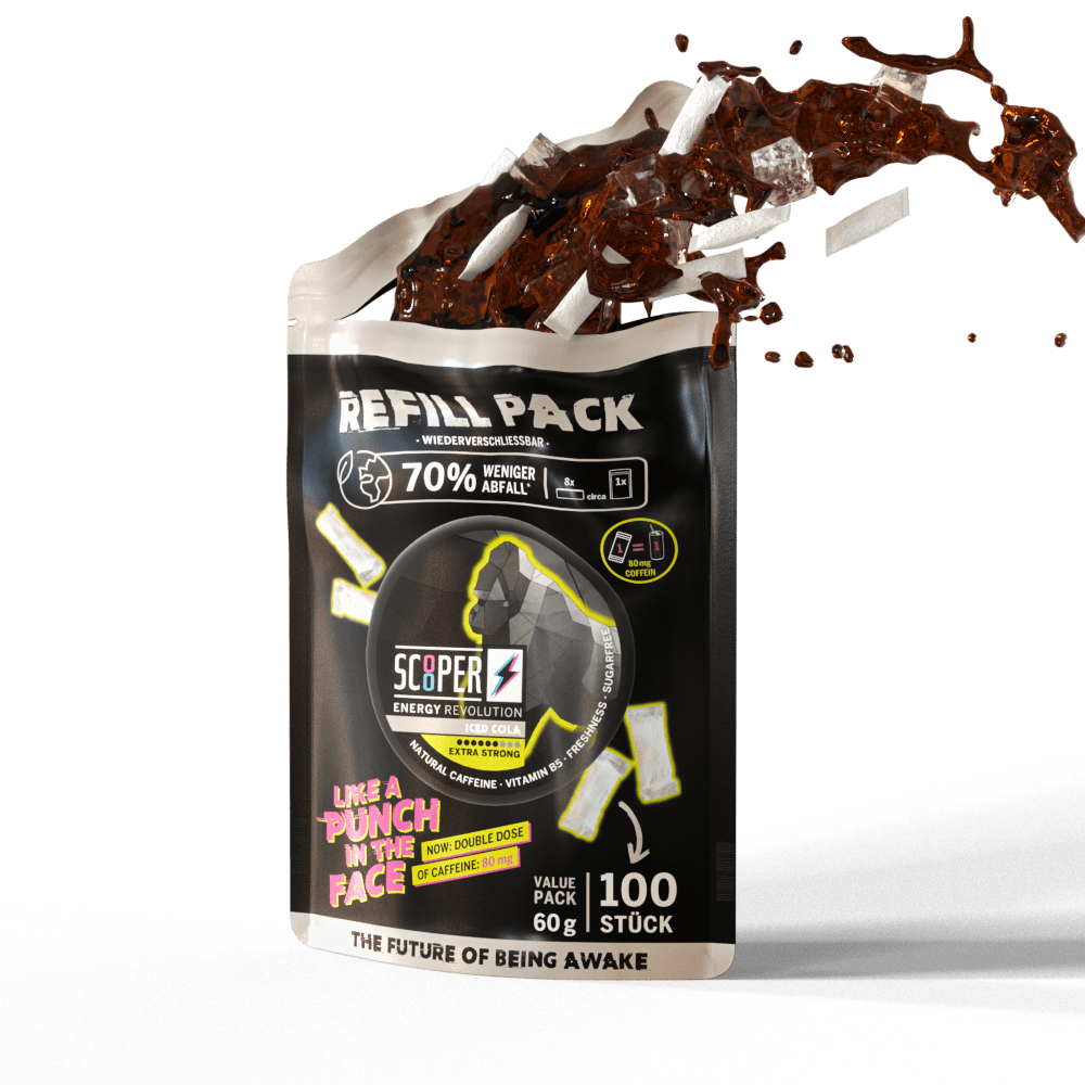 SCOOPER Energy Refill Pack Iced Cola mit Energy Pouches, Cola und Eiswürfeln.