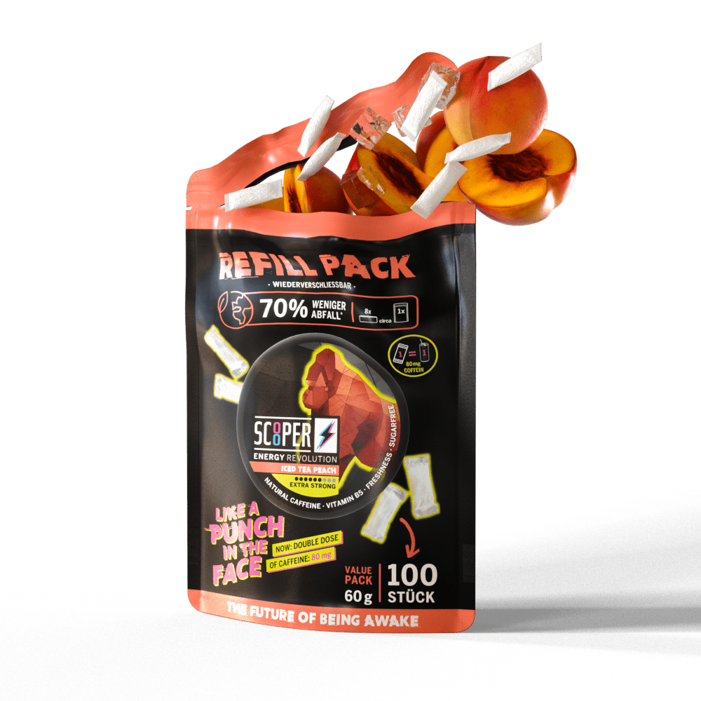SCOOPER Energy Refill Pack Iced Tea Peach mit Energy Pouches, Pfirsichen und Eiswürfeln.